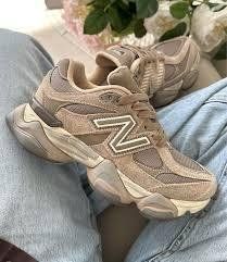 Стильні жіночі кроси New Balance 9060 Brown коричневі легкі модні повсякденні демісезонні кросівки New Balance B00934L фото