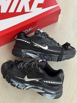 Кастомні чоловічі кроси Найк Nike Initiator Custom Black White чорні білі сучасні та трендові B00345L фото