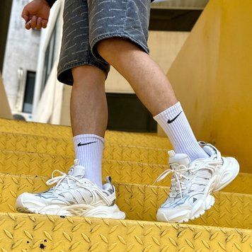 Білі кроси з сірими вставками Adidas Vento XLG White Grey сучасні, універсальні та практичні для будь-якого образу B00710L фото