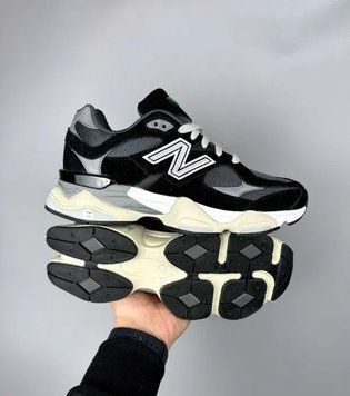 Чорно‑білі жіночі кроси New Balance 9060 Black White легкі комфортні стильні модні преміальні для повсякденного носіння B00554L фото