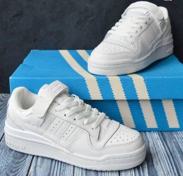 Модні білі кросівки Adidas Forum White для жінок топові стильні демісезонні кроси Adidas Women's B00791L фото