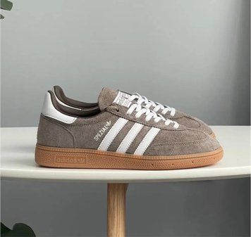 Модні бежево-білі кросівки Adidas Spezial Beige White для чоловіків топові стильні демісезонні кроси Adidas B00794L фото