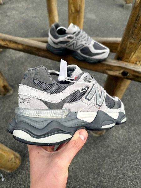 Кросівки 9060 Grey New Balance B00498L фото